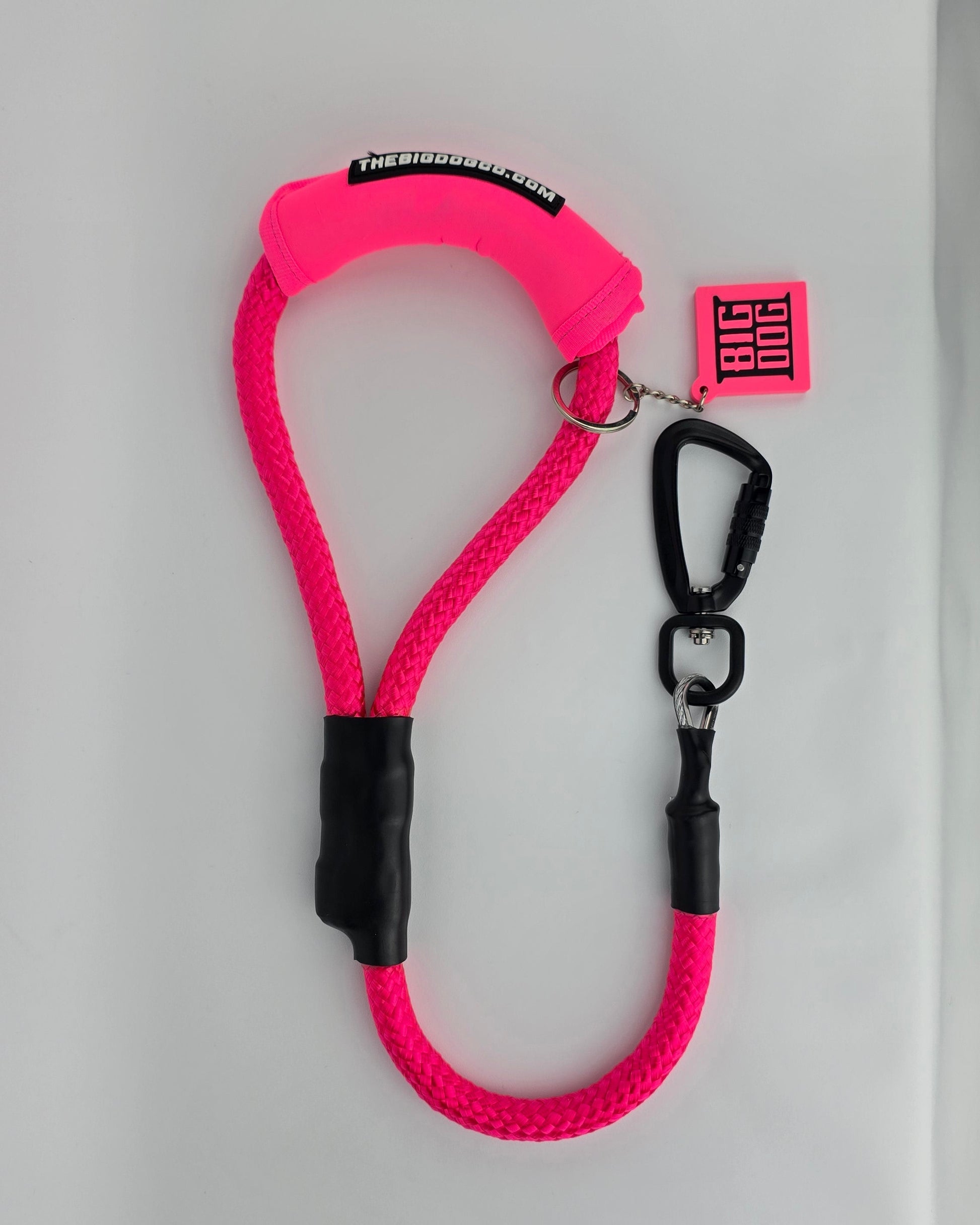 Pink heavy duty climbing rope dog leash with swivel carabiner and neoprene handle. Internal steel cable, anti chew.